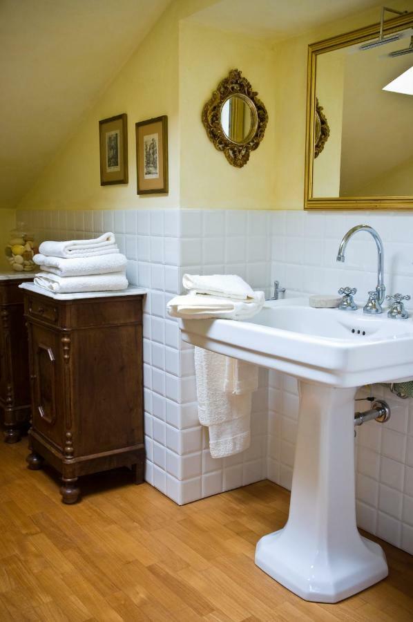 La Torretta Bobbio Bed & Breakfast エクステリア 写真