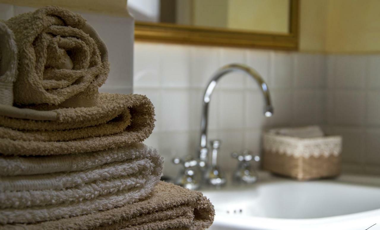 La Torretta Bobbio Bed & Breakfast エクステリア 写真